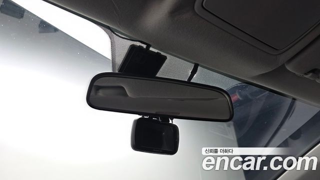 Hyundai AVANTE 2015 — photo 19