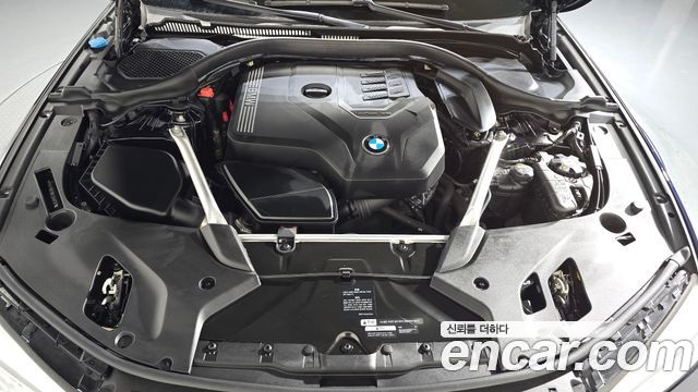 BMW 5-Series 2020 — photo 6