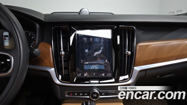 Volvo S90 2020 — photo 20