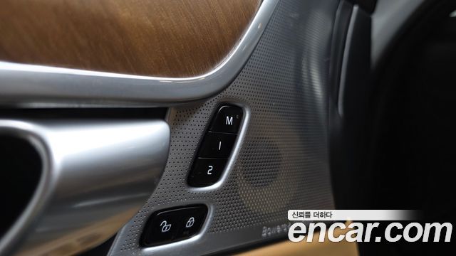 Volvo S90 2020 — photo 33
