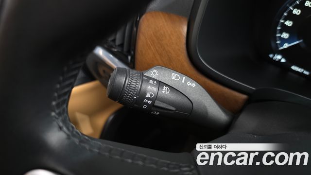 Volvo S90 2020 — photo 34