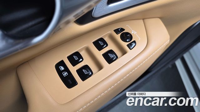 Volvo S90 2020 — photo 35