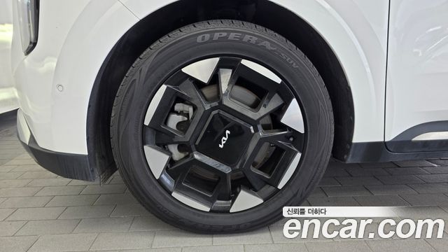 Kia Canival 2024 — photo 5