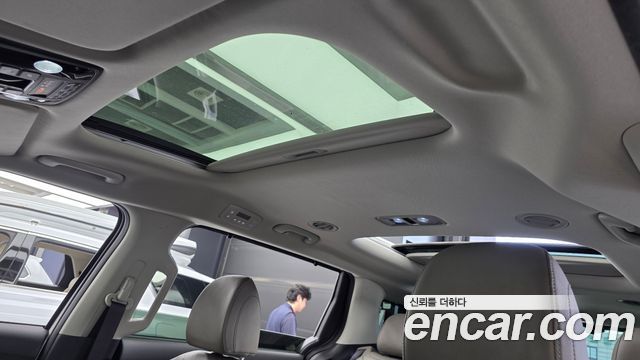 Kia Canival 2024 — photo 23