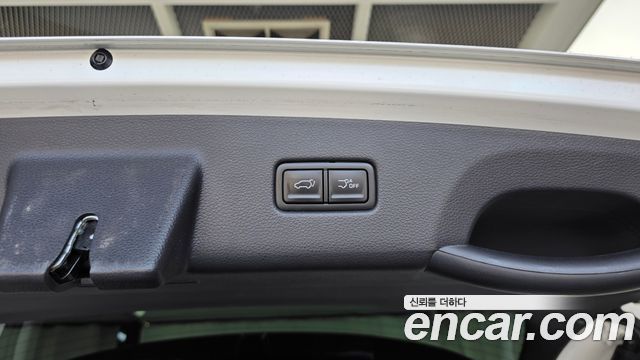 Kia Canival 2024 — photo 28