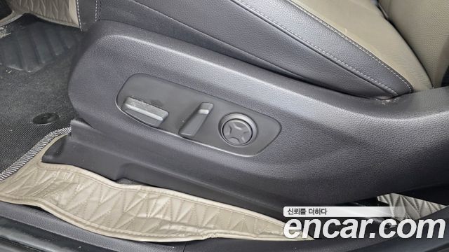 Kia Canival 2024 — photo 31