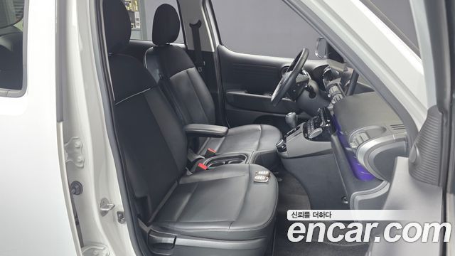 Hyundai Casper 2023 — photo 17