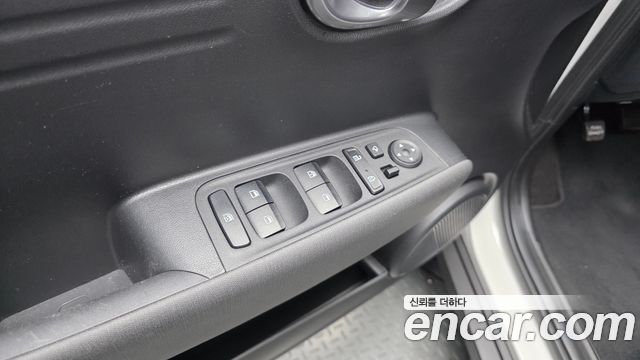 Hyundai Casper 2023 — photo 26