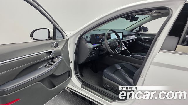 Hyundai Sonata 2024 — photo 13