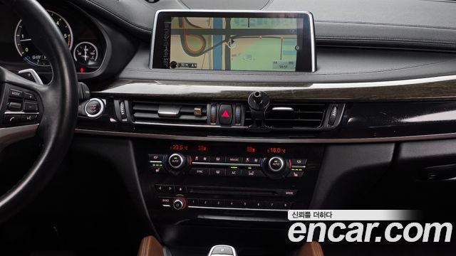 BMW X6 2015 — photo 14
