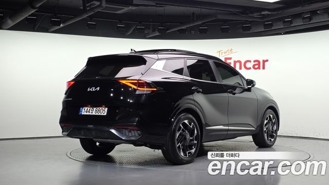 Kia Sportage 2022 — photo 2