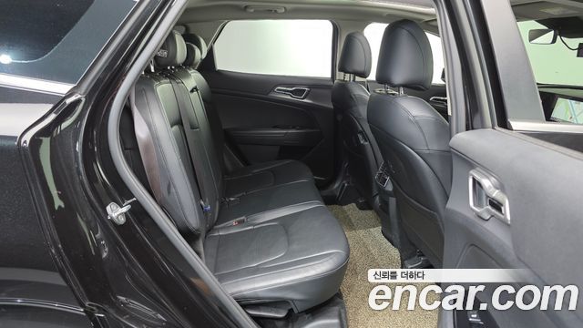 Kia Sportage 2022 — photo 18