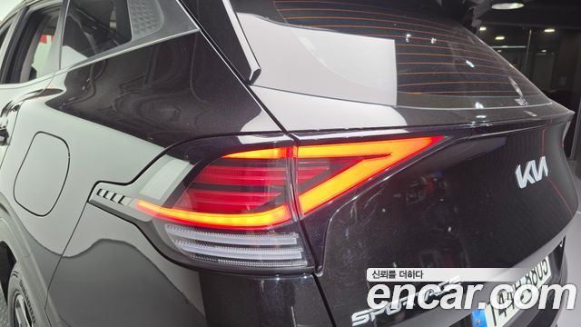 Kia Sportage 2022 — photo 9