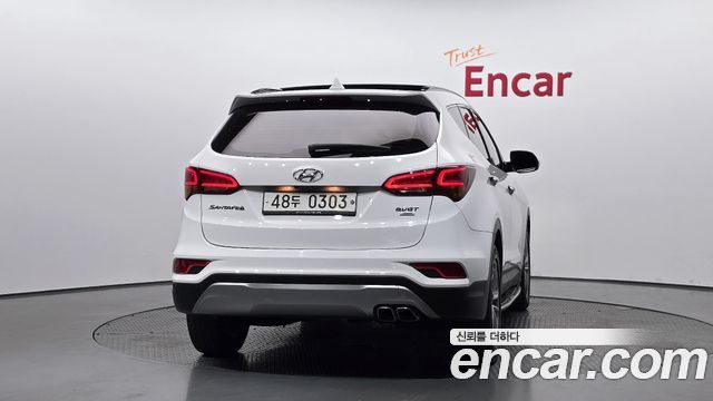 Hyundai Santafe 2016 — photo 4