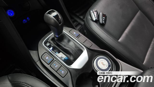 Hyundai Santafe 2016 — photo 12