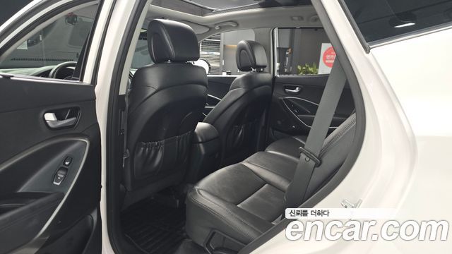 Hyundai Santafe 2016 — photo 17