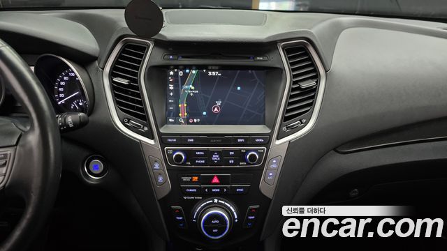 Hyundai Santafe 2016 — photo 19