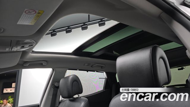 Hyundai Santafe 2016 — photo 25