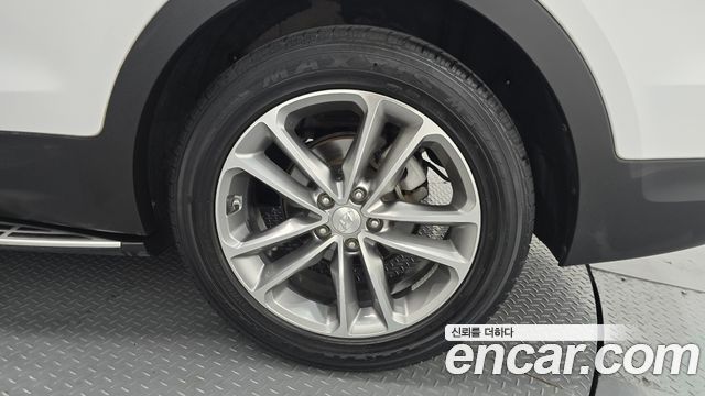 Hyundai Santafe 2016 — photo 7