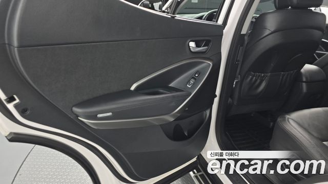 Hyundai Santafe 2016 — photo 15