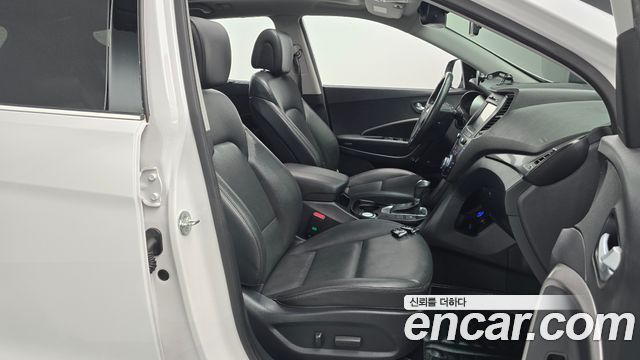 Hyundai Santafe 2016 — photo 16