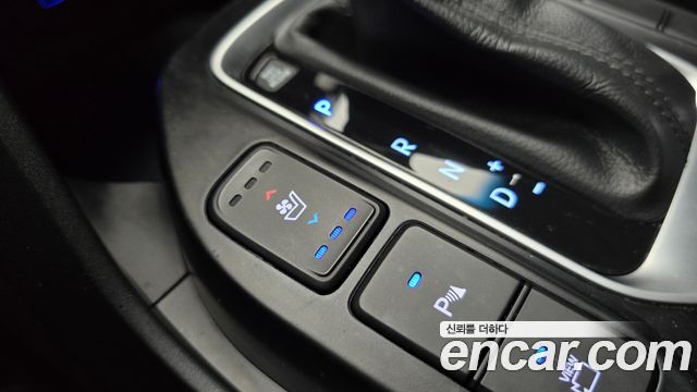 Hyundai Santafe 2016 — photo 33