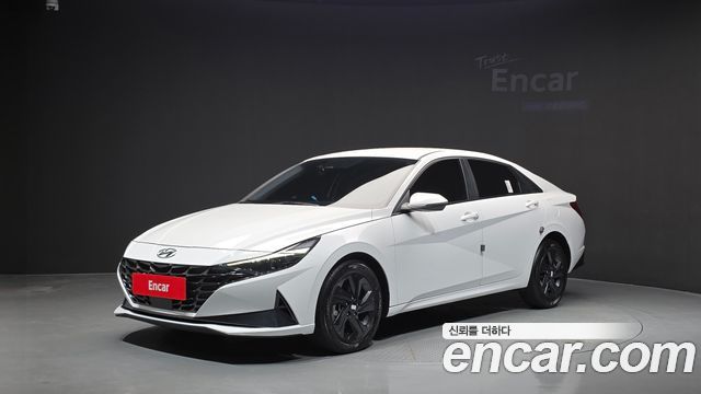 Hyundai AVANTE 2023 — photo 1