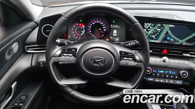 Hyundai AVANTE 2023 — photo 13