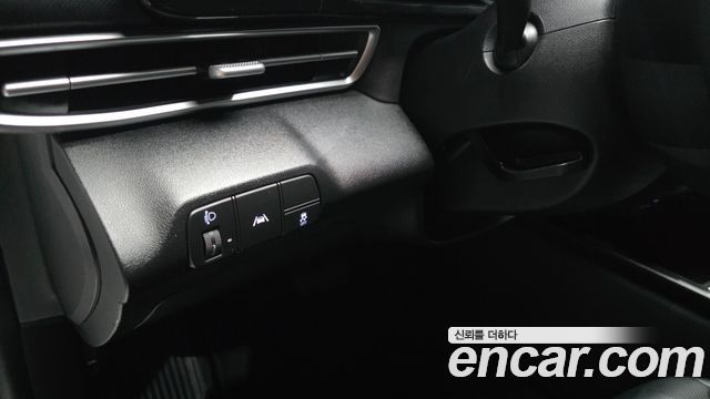 Hyundai AVANTE 2023 — photo 15