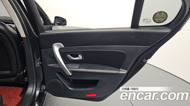 Renault Korea SM5  2014 — photo 15