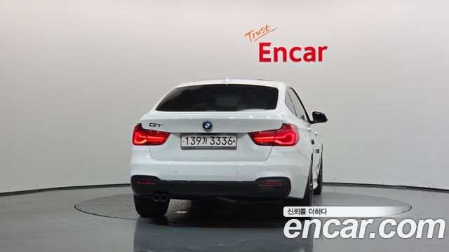 BMW Gran Turismo 2021 — photo 4