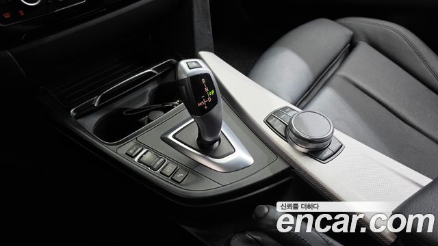BMW Gran Turismo 2021 — photo 9