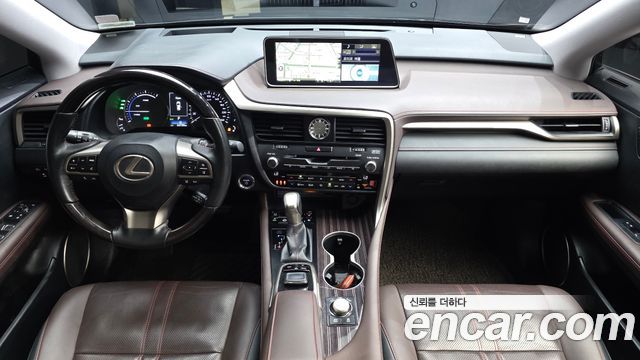 Lexus RX 2019 — photo 10