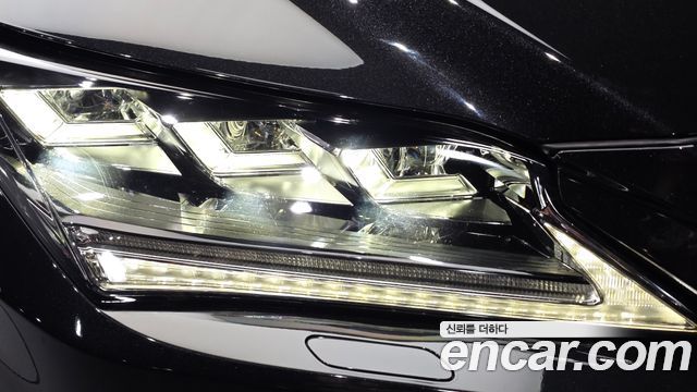 Lexus RX 2019 — photo 8