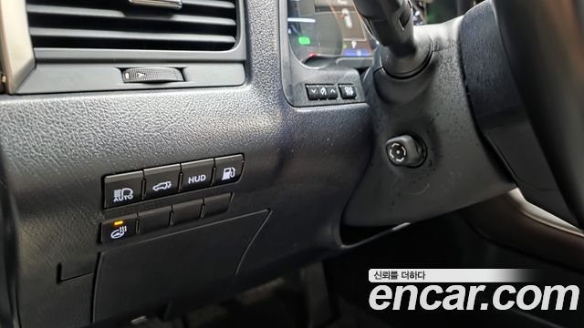 Lexus RX 2019 — photo 27