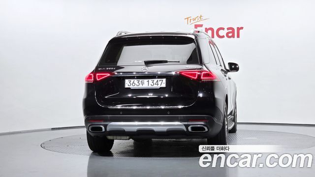 Mercedes-Benz GLE-Class 2019 — photo 4