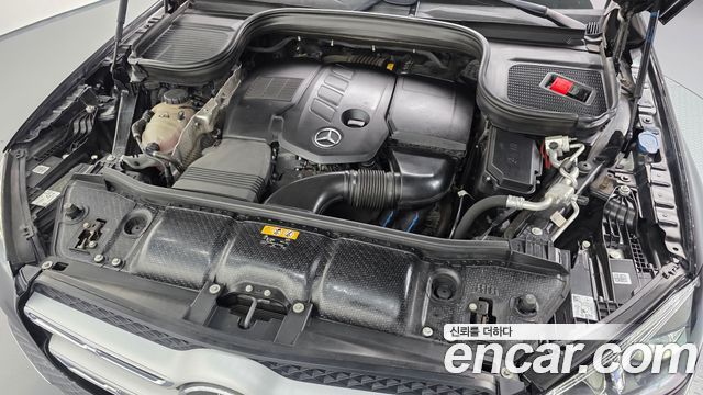 Mercedes-Benz GLE-Class 2019 — photo 6