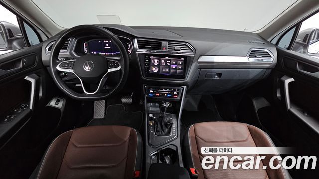 Volkswagen Tiguan 2023 — photo 10