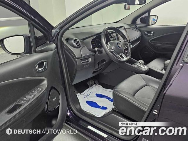 Renault Korea Zoe 2021 — photo 11