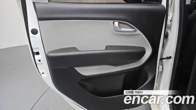 Kia RAY 2022 — photo 15