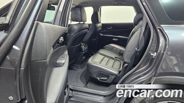 Kia Sorento 2020 — photo 17