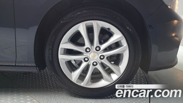 Chevrolet Korea Malibu 2018 — photo 24