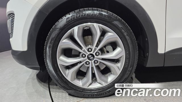 Hyundai Santafe 2015 — photo 5