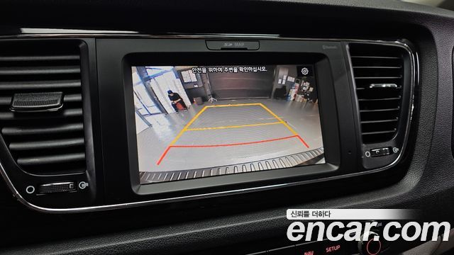Kia Canival 2020 — photo 21