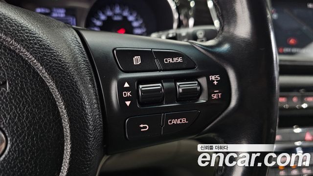 Kia Canival 2020 — photo 25