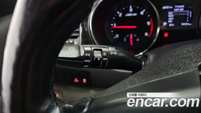 Kia Canival 2020 — photo 32