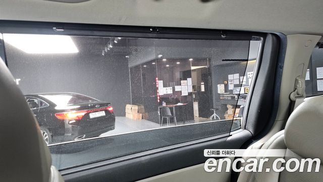 Kia Canival 2020 — photo 36
