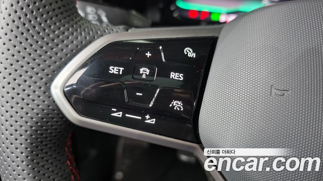 Volkswagen Golf 2024 — photo 25