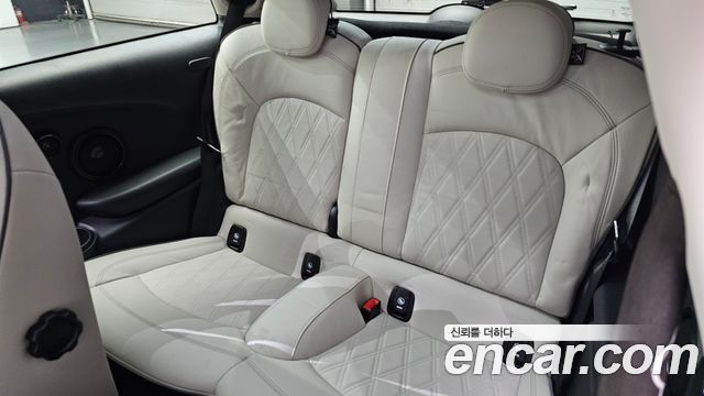 Mini Cooper 2023 — photo 28