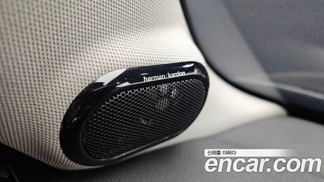 Mini Cooper 2023 — photo 30